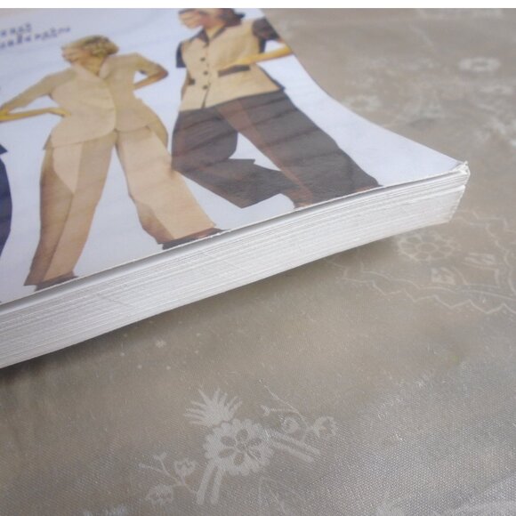 Vintage 40s Clothing via Sears Catalog Schiffer Book - Picture 6 of 13